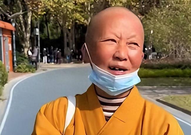 她抛下女儿裸捐588万出家,如今肠子悔青 她抛下女儿裸捐588万出家,如今肠子悔青