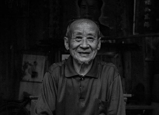 中国首例报道的转世人 6岁凭记忆找到前世家... 中国首例报道的转世人 6岁凭记忆找到前世家...