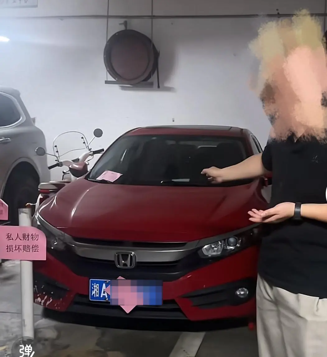 ▲闵某此前在社交平台发布的视频(图/视频截图)