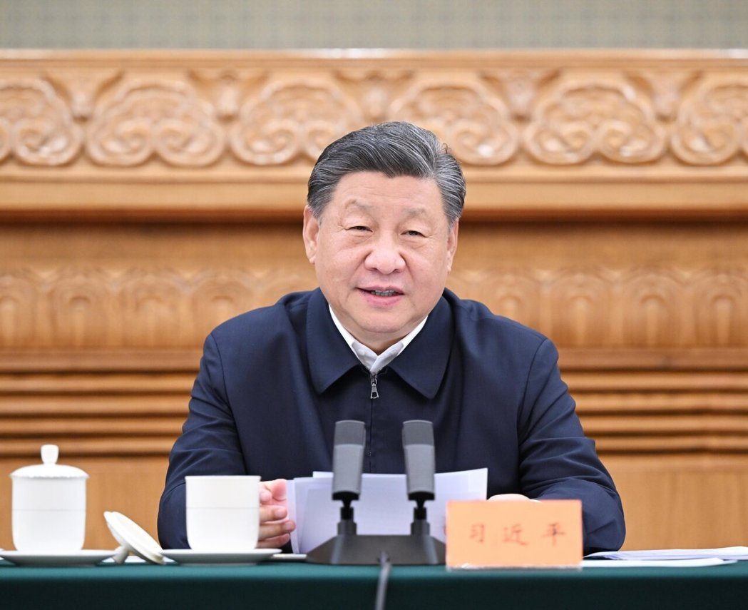 「人工智慧」是唯一两次进入中共中央政治局集体学习议程的前沿科技主题。图为中共总书...