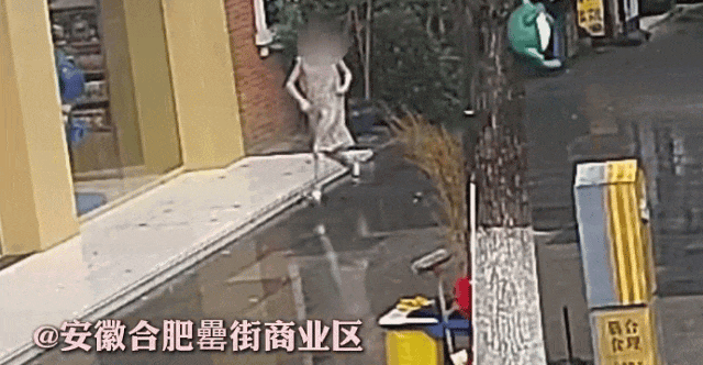 “谁来救救我的小孩!”上海医生休假中“撇下”妻儿