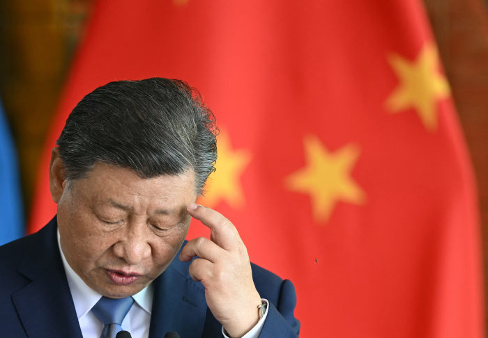 中国债台高筑,习近平仍坚持自上而下的经济方针- 华尔街日报