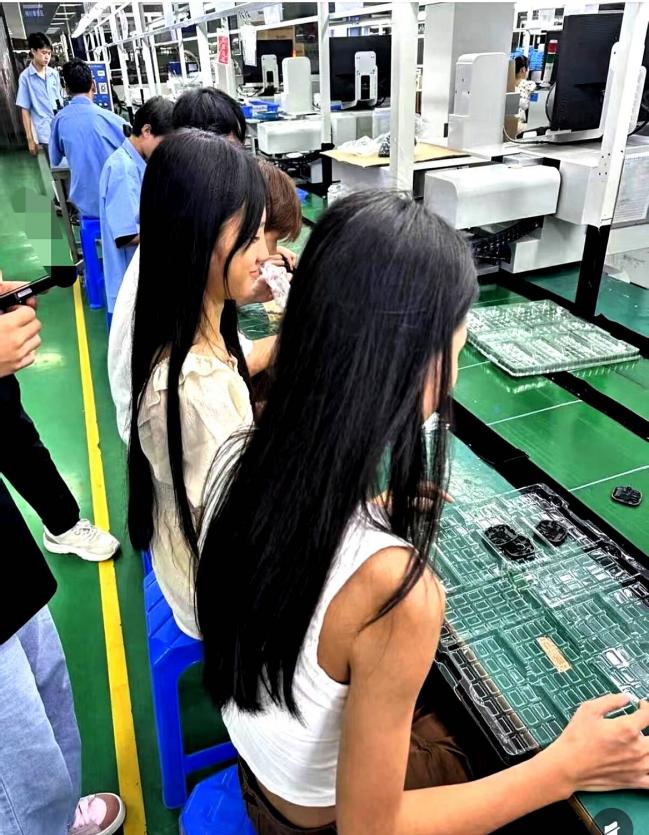 月薪上万没人来?中国三大行业陷入“用工荒” 月薪上万没人来?中国三大行业陷入“用工荒”