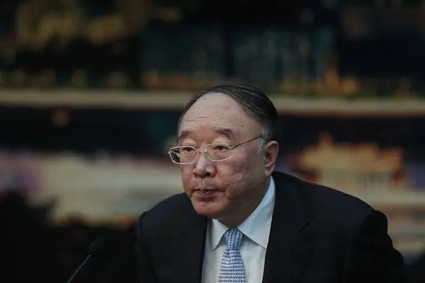 李燕铭：黄奇帆案牵连谁?与逾十国级高官曾共事